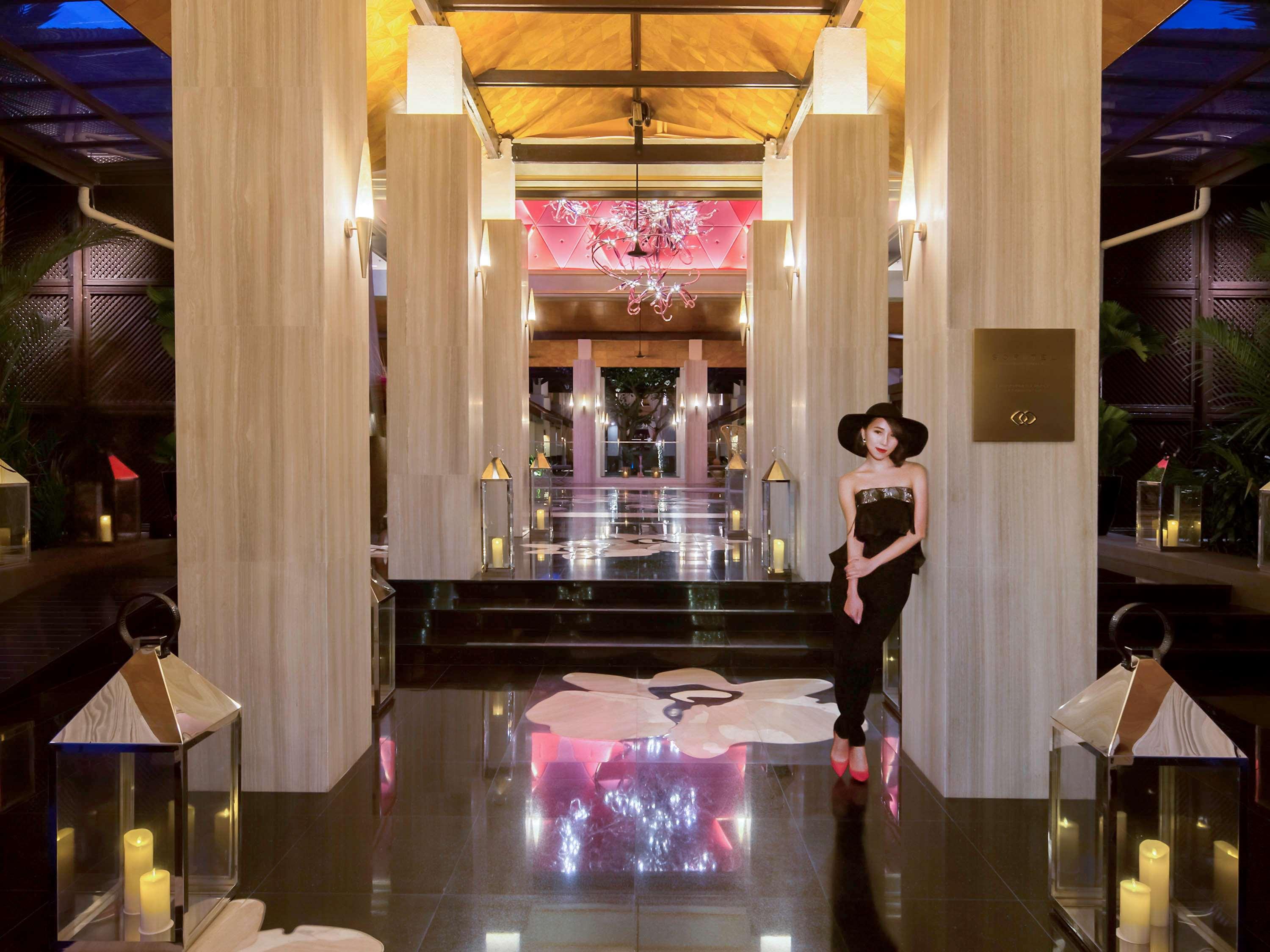 Sofitel Singapore Sentosa Resort & Spa Exterior photo