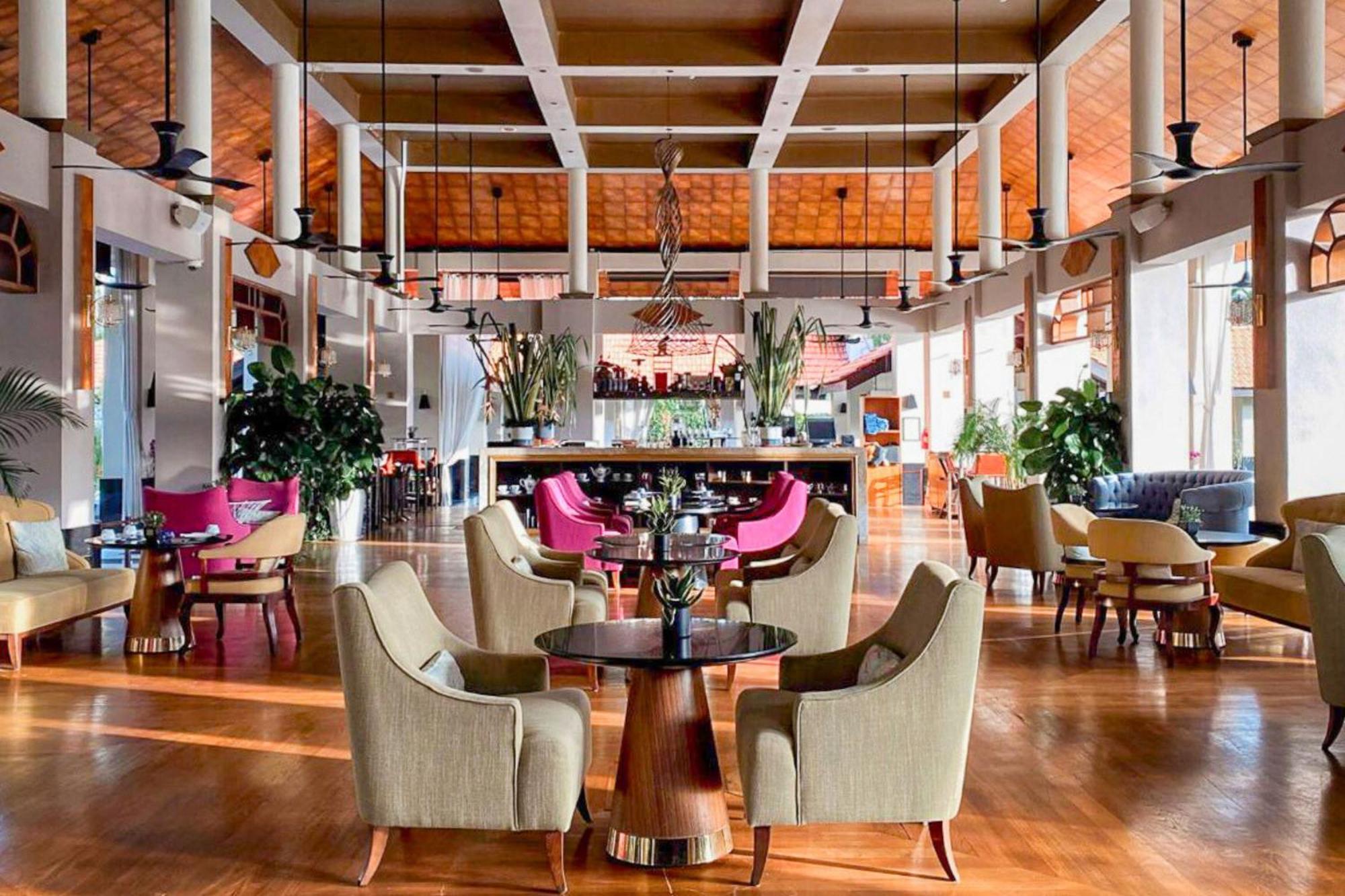 Sofitel Singapore Sentosa Resort & Spa Exterior photo